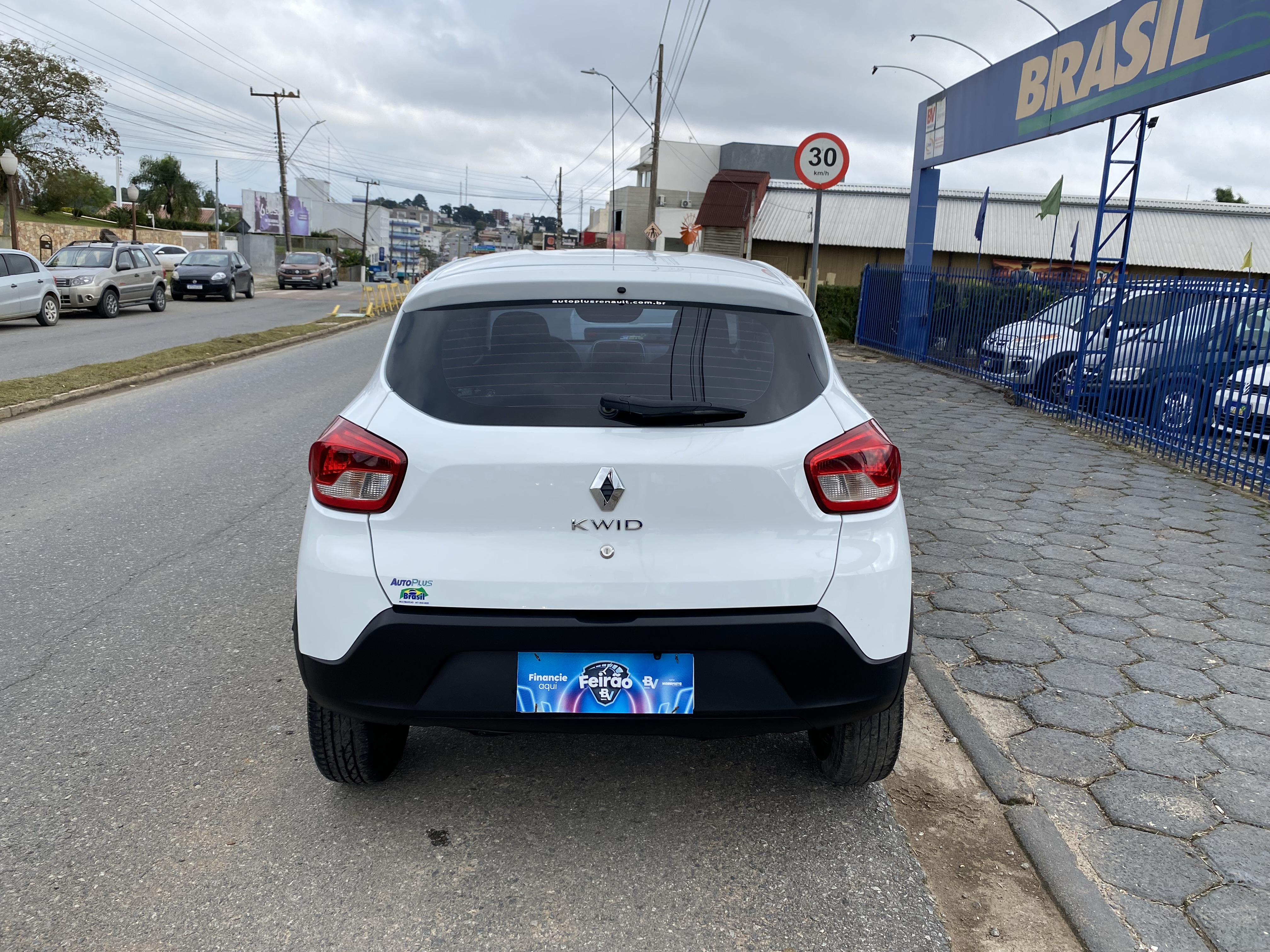 Kwid Zen